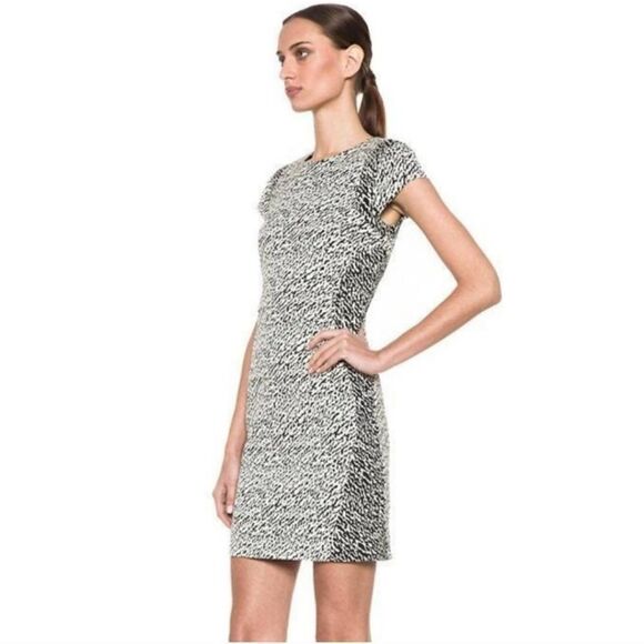 NWT Diane von Furstenberg Black/Wht Snakeskin Print Cap Sleeve Dress XS/0 $248 - Picture 4 of 11